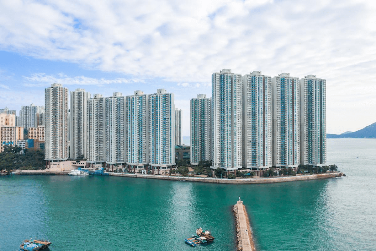 海怡半島高層兩房月租2.2萬 回報7.3厘